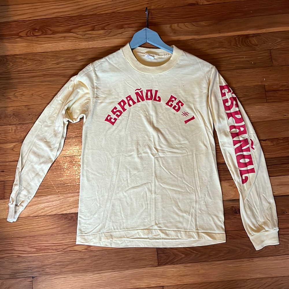 Vintage Español es #1 long sleeve tshirt